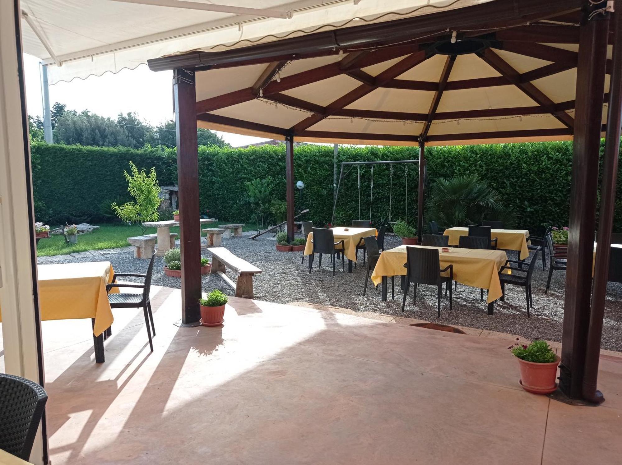 B & B Villa Lucia Noci Exterior foto